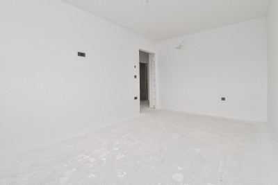 Luksuzan stan na 1. katu s prostranom natkrivenom terasom – mirna lokacija, 3 km od mora 22