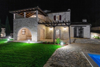 Poreč area – charming stone villa with pool 25