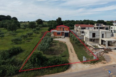 Novigrad, samostojeća kuća  s pogledom na more - u izgradnji