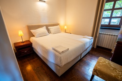 Šarmantna istarska vila s bazenom i mediteranskim vrtom 15