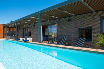 A wonderful villa of superior design and a wonderful panoramic view 7