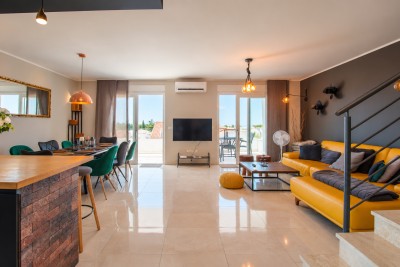 Novigrad – Penthouse s krovnom terasom i pogledom na more 7