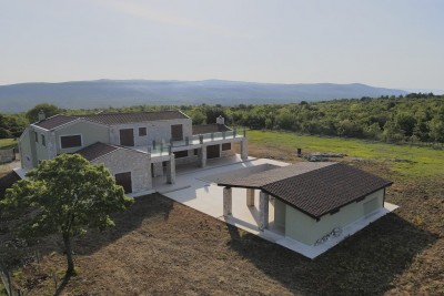 Idyllic and luxurious Villa in peaceful village - under construction 5