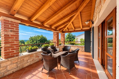 Poreč okolica, predivna kamena vila sa velikim vrtom 24
