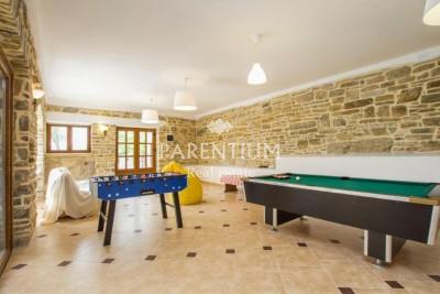 Spacious villa with pool in the center of Istria 22
