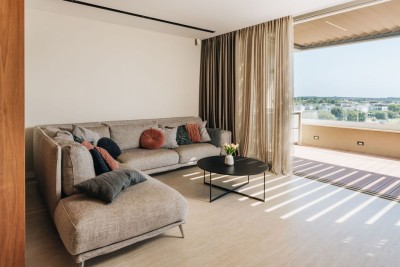 Novigrad – Luksuzni penthouse s terasom i pogledom na more 5