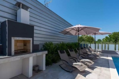 House with pool and sea view near Poreč 28