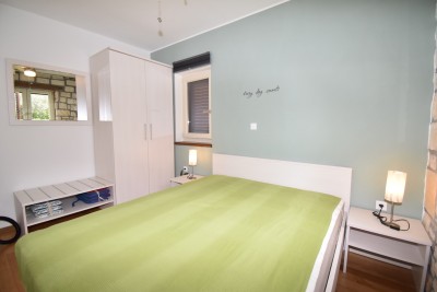 Erdgeschosswohnung mit Swimmingpool und Tennisplatz 11