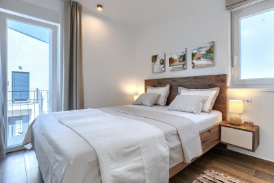 Poreč okolica | Moderna vila s bazenom i krovnom terasom | 168 m² | Novogradnja 2023 26
