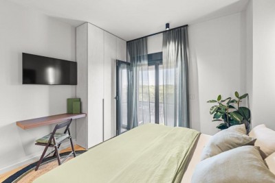 Moderna kvalitetna vila sa grijanim bazenom 800m od mora - u izgradnji 18