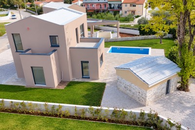 Kuća sa bazenom u okolici Poreča nedaleko Vrsara 27