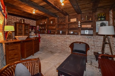 Autentica villa in pietra istriana con vista panoramica 20