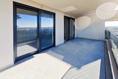 Luxusapartment mit Dachterrasse und Whirlpool und wunderschönem Blick auf das Meer - in Gebäude 7