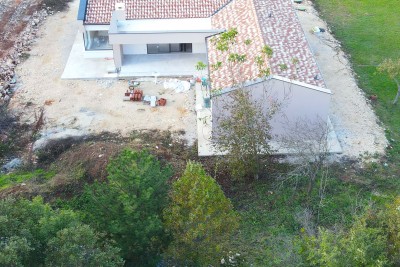 Una perfetta casa familiare alla periferia di Albona - nella fase di costruzione 3
