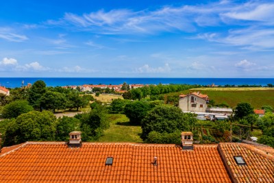 Novigrad area, stone terraced house 800 m from the sea 22