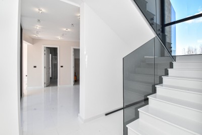 Luksuzna vila nadomak grada - u izgradnji 24