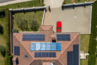 Poreč okolica, kuća s 4 stana i bazenom 8 kilometara do mora 23