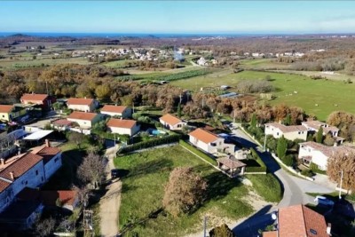 Baugrundstück mit Meerblick, 8 km von Poreč entfernt 2