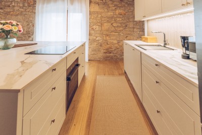 Novigrad okolica, unikatna kamena vila s bazenom 6