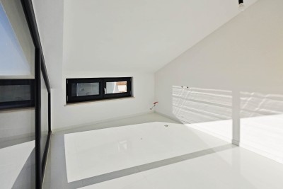 Luxus-Penthouse mit eigenem Eingang, Dachterrasse und phänomenalem Meerblick 21