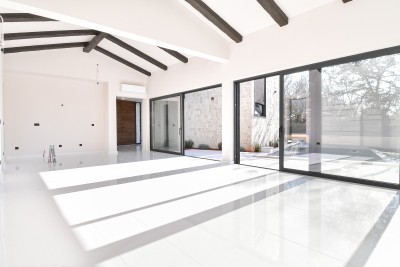 Luksuzna vila nadomak grada - u izgradnji 9