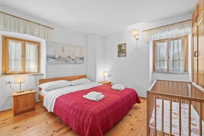 Rovinj area - two renovated stone houses with a pool 20