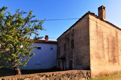 Old Istrian house for adaptation