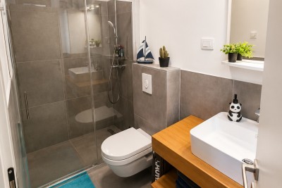 Novigrad – Modern End-Terrace House with Rooftop Terrace and Garden, 500 m from the Sea 10