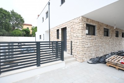 Umag okolica, moderna duplex hiša s bazenom 16