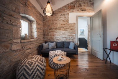 Središnja Istra, Obnovljena kamena vila s bazenom 35