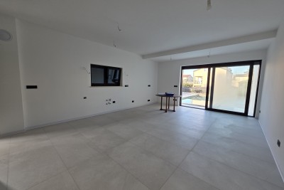 Poreč - Kuća u nizu 800 m od mora 5