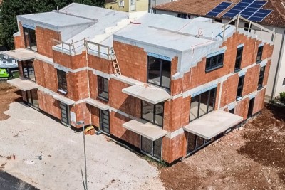 Erdgeschosswohnung 500 m vom Meer entfernt - in Bau 8