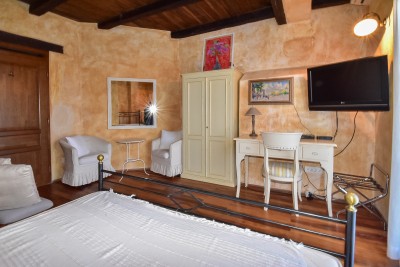 Autentica villa in pietra istriana con vista panoramica 34