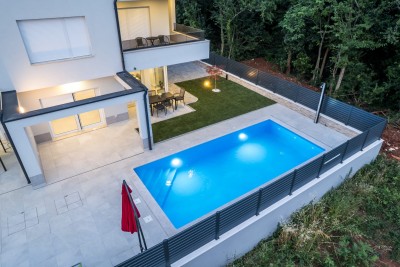 Umag – Moderna vila s bazenom i pogledom na more 17