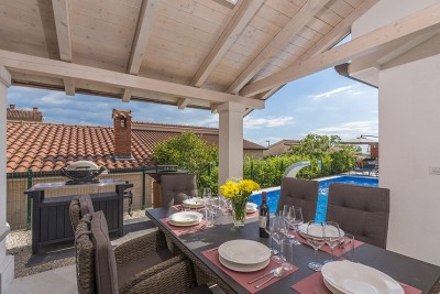 House with swimming pool near Poreč 6