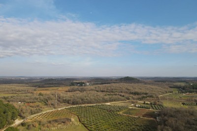 Građevinsko zemljište na 2 km od mora i centra grada 5