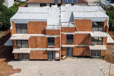 Großzügige Wohnung im 2. Stock – 500 m vom Meer entfernt - in Bau 10