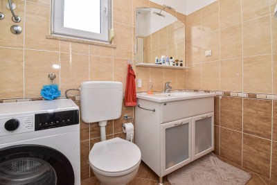 Casa con due appartamenti e un bel curato cortile 29