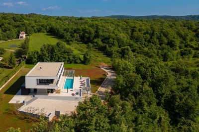 Luxury designer villa in the idyllic Istrian countryside 3