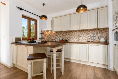 Poreč, house with 4 bedrooms and a pool 3