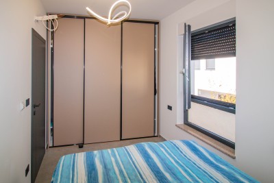 Medulin – Stan s strešno teraso in jacuzzijem, novogradnja 11