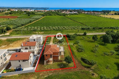 Novigrad, samostojeća kuća  s pogledom na more - u izgradnji
