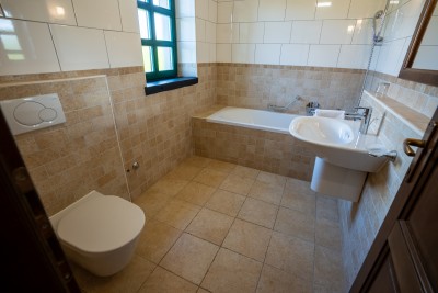 Istrian villa with pool, terraces and sea view 39