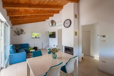 Oasi di pace nell’entroterra dell’Istria – Casa con piscina immersa nella natura 11