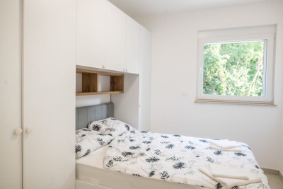 Umag – Moderna vila s bazenom i pogledom na more 8