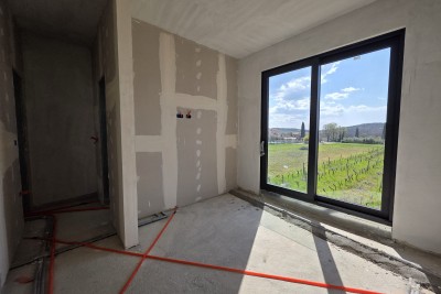 Mediteranska kuća u nizu 2km od centra Poreča i mora - u izgradnji 24