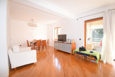 Novo Naselje A spacious apartment in a sought-after location 1