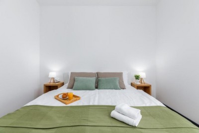 Moderne Villa mit Pool und herrlichem Meerblick 18