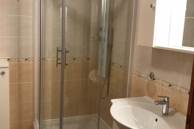 UMAG – 200 m OD MORA! TERASA + PARKING – PRILIKA 14