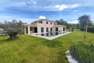 A beautiful stone villa with a swimming pool 6